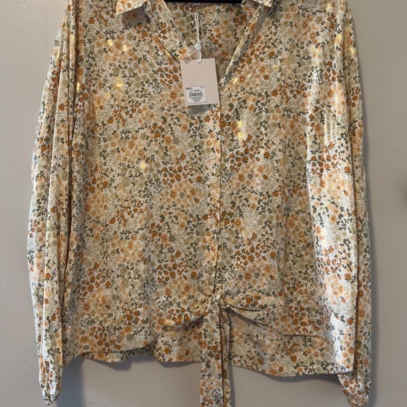 LC Lauren Conrad - “The Front Shirt” - New - US Large - Picture 2 of 6